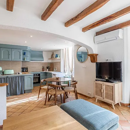 Charming Heart Of Suquet Neighborhood